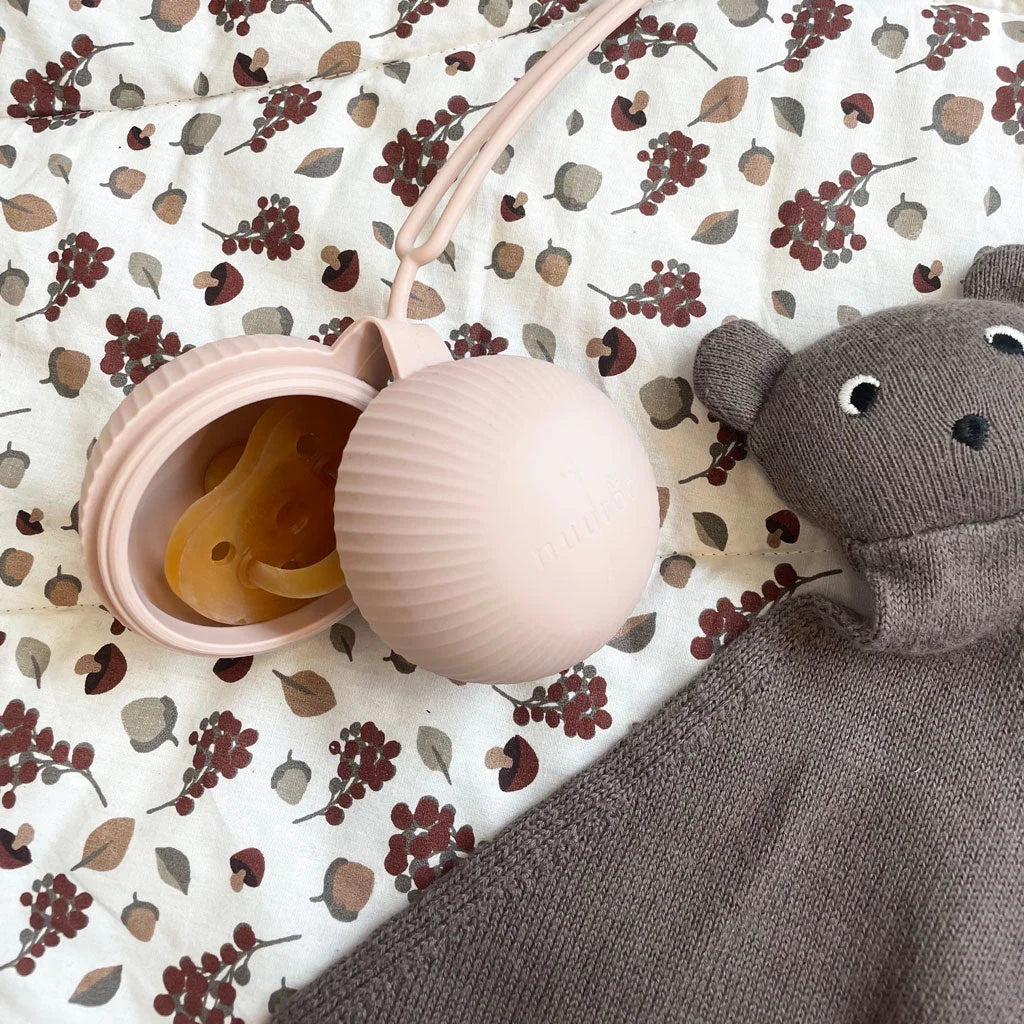 nuuroo nuuroo Silikon-Pacifier-Box "Camille" - Sauber und praktisch!