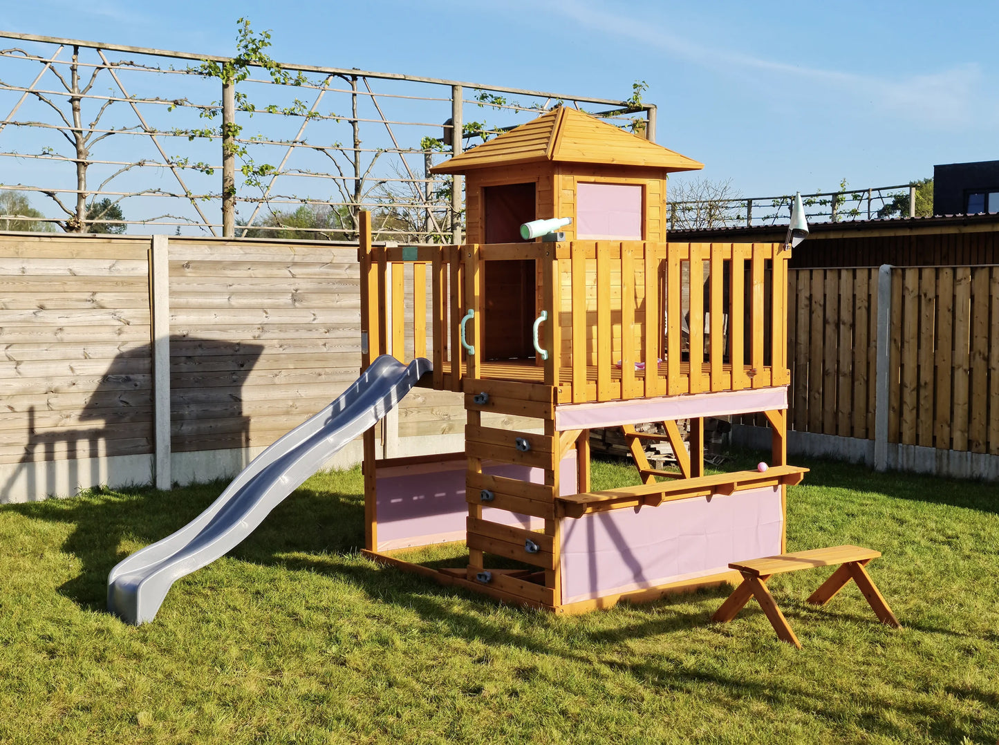 Stellara Spielturm (Large) – Unbegrenzter Outdoor-Spielspaß - Outdoor Playset