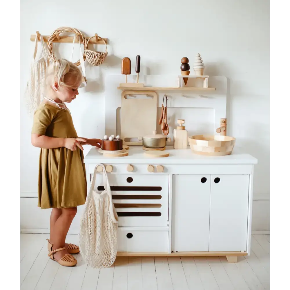 Die ultimative Montessori Spielküche - Ein Paradies für kleine Köche