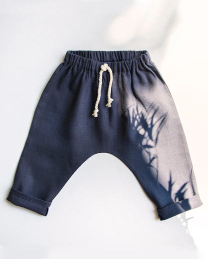 UNIQUE LOVE Leinenhose in Midnight Grey: Klassisch und bequem