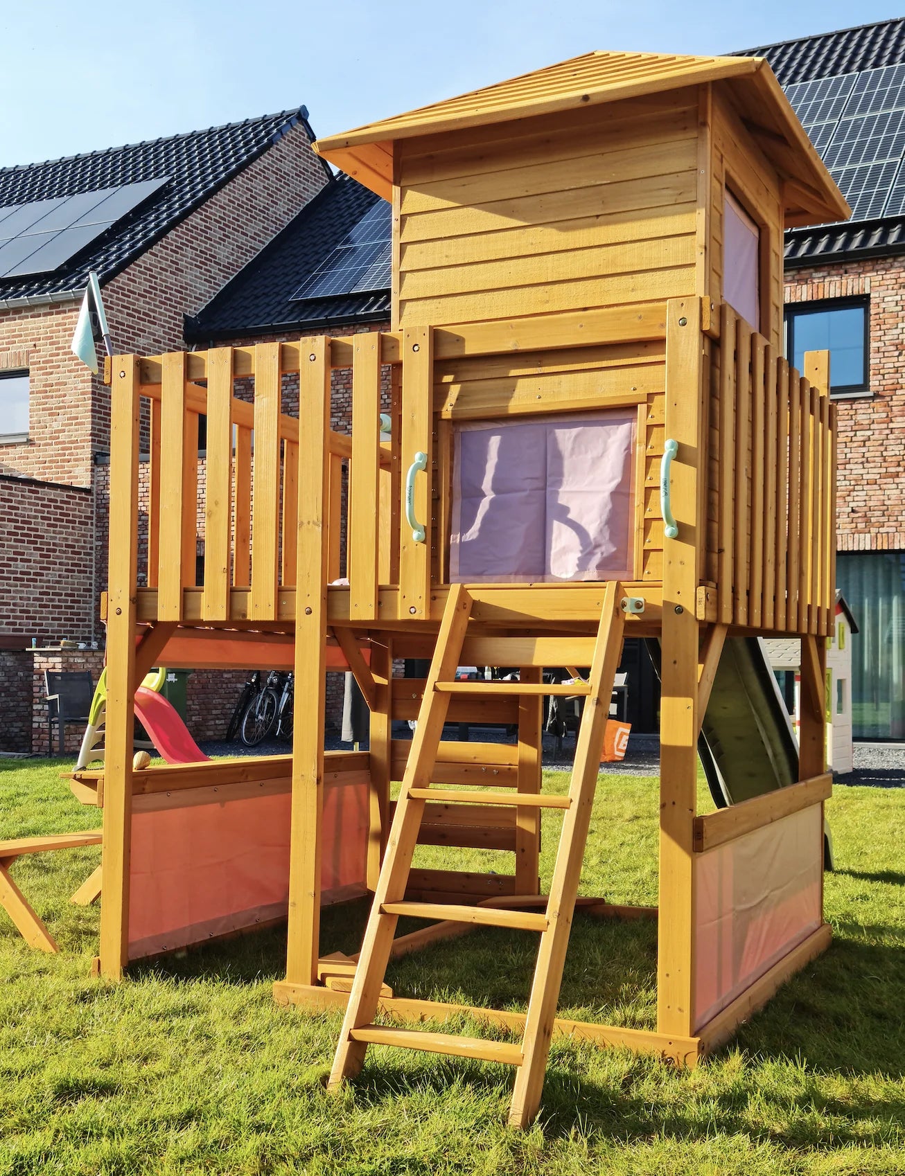 Stellara Spielturm (Large) – Unbegrenzter Outdoor-Spielspaß - Outdoor Playset